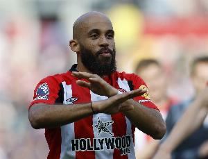 记者:姆贝莫600万镑浮动大部分基于球队成绩,约150万镑基于出场