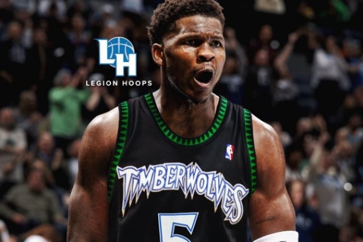 😍还是这身球衣好看!美媒晒爱德华兹复古球衣P图:帅呆了!