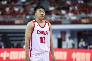 半场15分5板!媒体人:看王俊杰打球真是有点少年老成的感觉