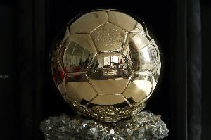 距颁奖还有1个月!金球奖赔率:登贝莱、亚马尔、维蒂尼亚前三