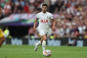 记者:热刺26岁以色列边锋所罗门外租水晶宫,已提交交易单