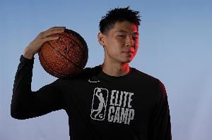 崔永熙:盼在123号位摇摆 帮小胡徐杰分担压力 徐师傅是打中锋的