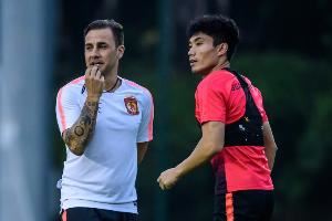 李璇:卡纳瓦罗不具备解决国足这种复杂局面的实力,现在还不适合