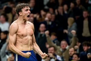 英超抢断王!帕利尼亚本赛季目前39次抢断,高居联赛第一