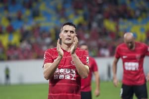  媒体人：上海海港有意周定洋有段时间了，不只是为了今年争冠