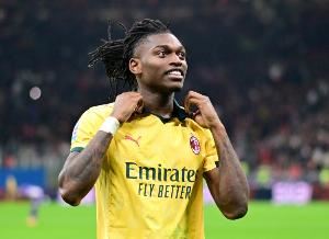  莱奥：AC米兰永不放弃，我踢什么位置要听教练的安排